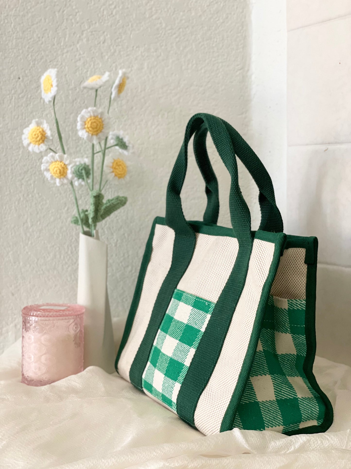 Medium Tote bag